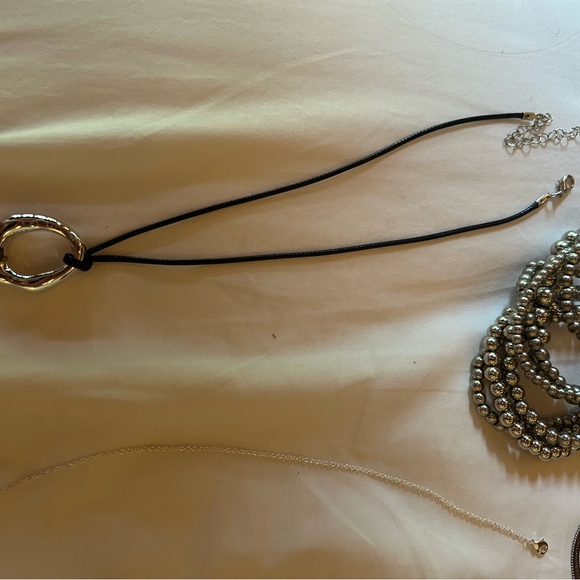 Jewelry Bundle - Picture 5 of 9